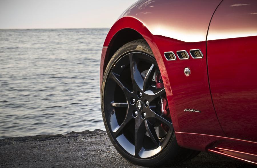  Maserati GranCabrio Sport 2011 года  (фото 91 из 107)